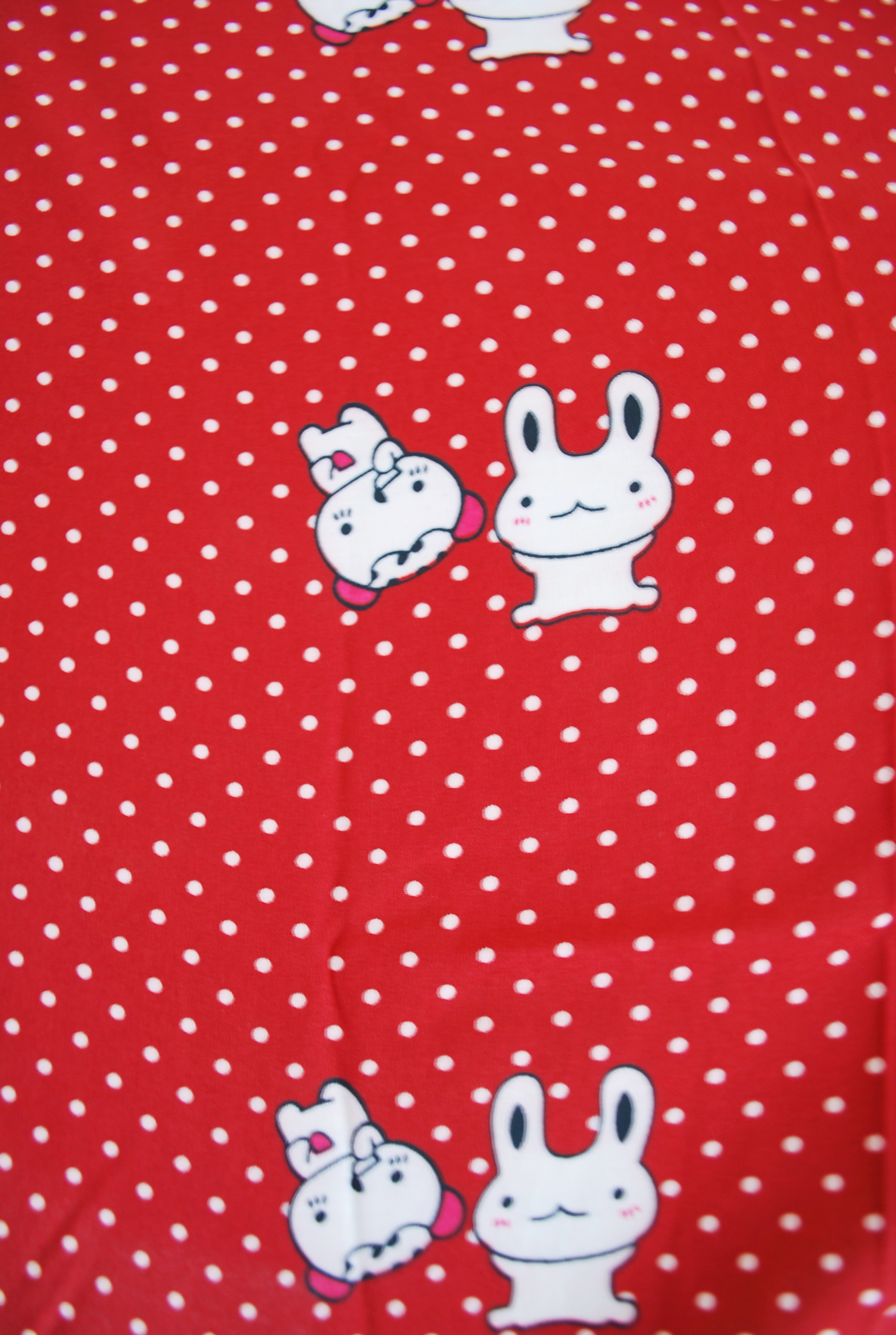 Muko Nursing Cover ผ้าคลุมให้นม AA03-009 กระต่ายแดง